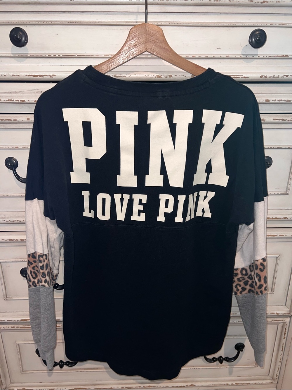 PINK Victoria's Secret black long sleeve with cheetah print